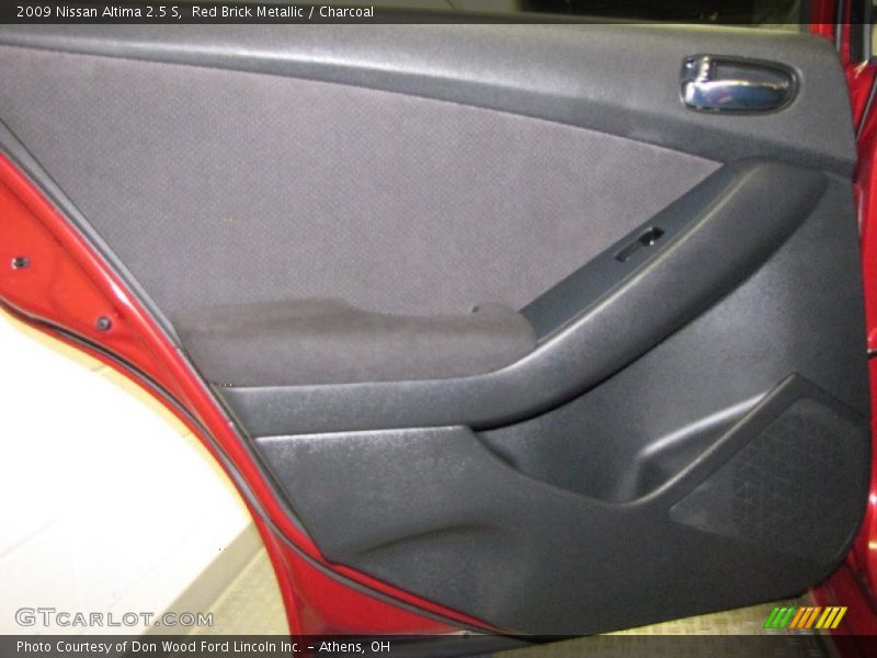 Red Brick Metallic / Charcoal 2009 Nissan Altima 2.5 S