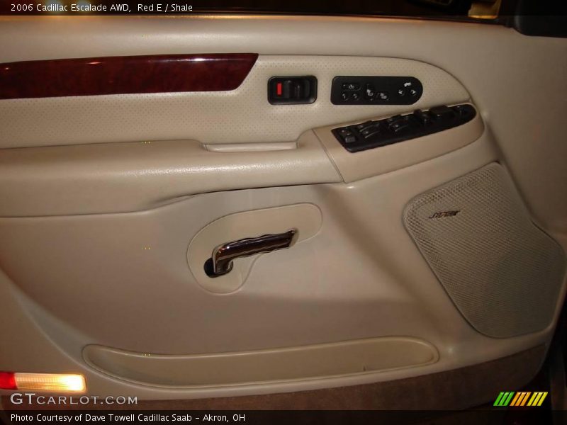 Red E / Shale 2006 Cadillac Escalade AWD