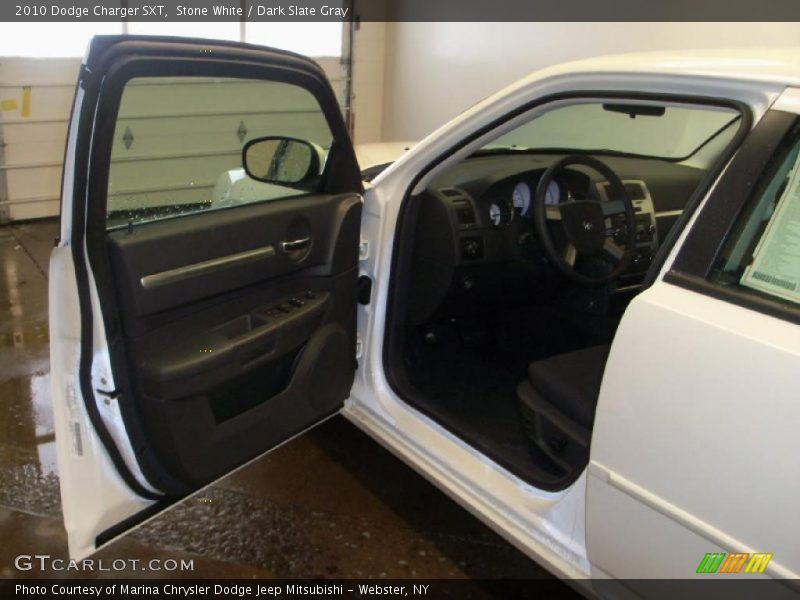 Stone White / Dark Slate Gray 2010 Dodge Charger SXT