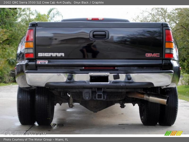 Onyx Black / Graphite 2002 GMC Sierra 3500 SLE Crew Cab 4x4 Dually