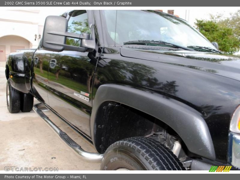 Onyx Black / Graphite 2002 GMC Sierra 3500 SLE Crew Cab 4x4 Dually