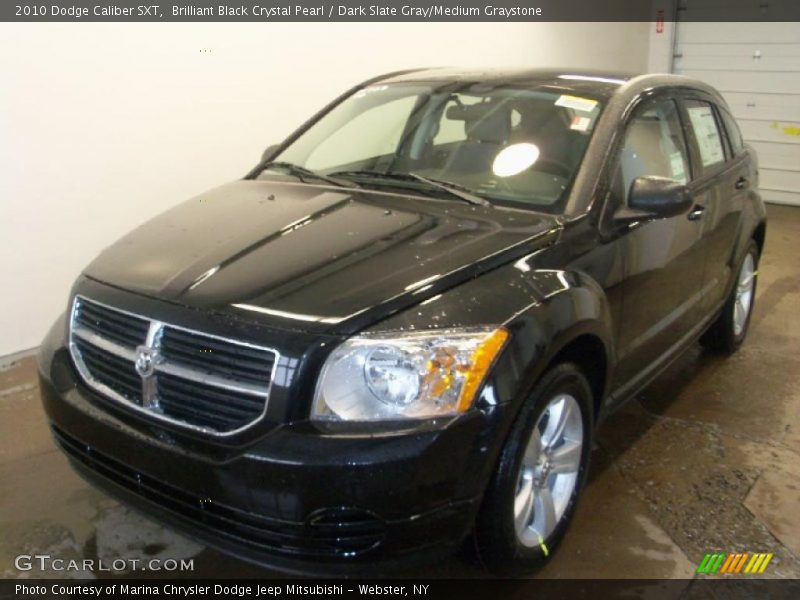 Brilliant Black Crystal Pearl / Dark Slate Gray/Medium Graystone 2010 Dodge Caliber SXT