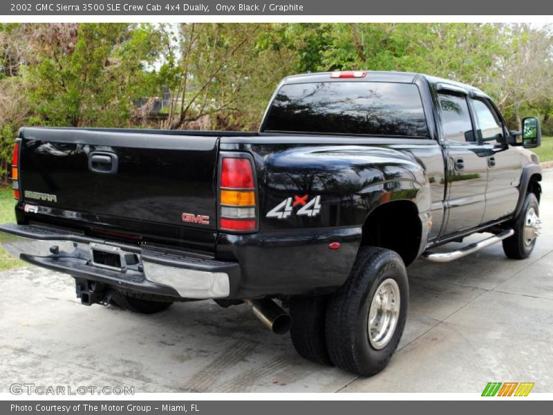 Onyx Black / Graphite 2002 GMC Sierra 3500 SLE Crew Cab 4x4 Dually
