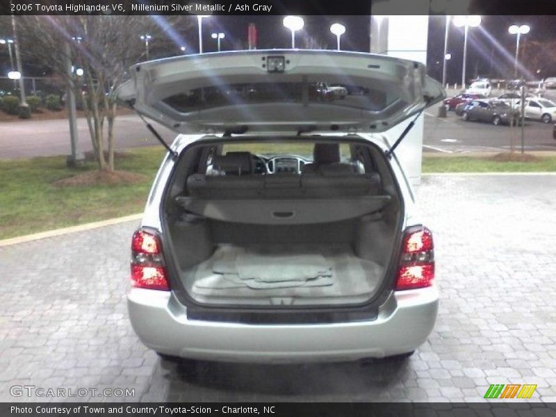 Millenium Silver Metallic / Ash Gray 2006 Toyota Highlander V6