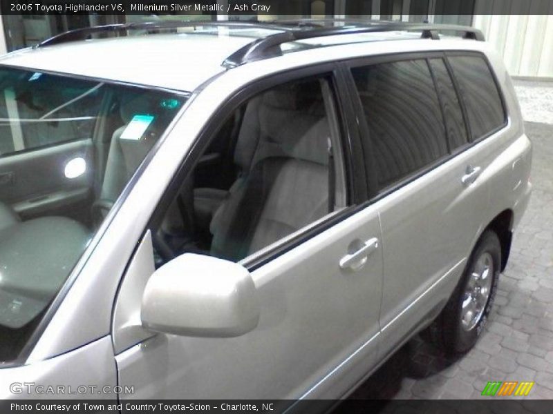 Millenium Silver Metallic / Ash Gray 2006 Toyota Highlander V6