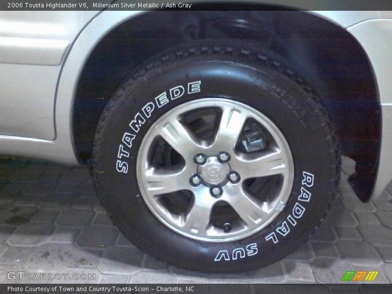 Millenium Silver Metallic / Ash Gray 2006 Toyota Highlander V6