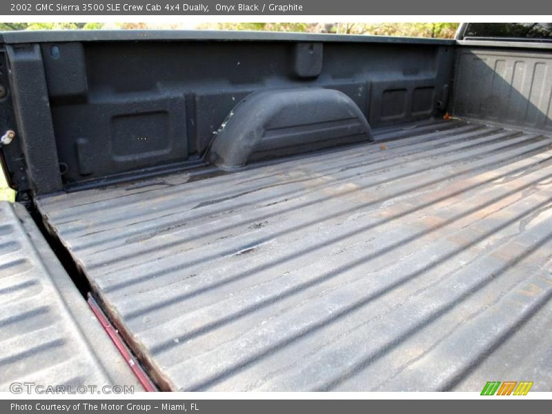 Onyx Black / Graphite 2002 GMC Sierra 3500 SLE Crew Cab 4x4 Dually