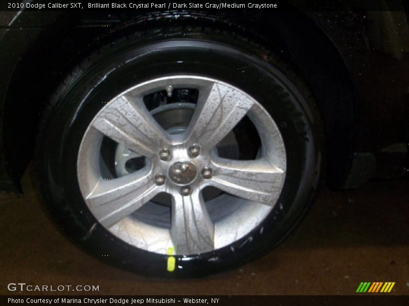 Brilliant Black Crystal Pearl / Dark Slate Gray/Medium Graystone 2010 Dodge Caliber SXT