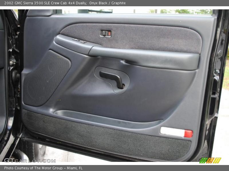 Onyx Black / Graphite 2002 GMC Sierra 3500 SLE Crew Cab 4x4 Dually