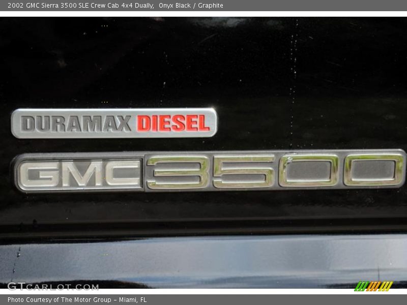 Onyx Black / Graphite 2002 GMC Sierra 3500 SLE Crew Cab 4x4 Dually