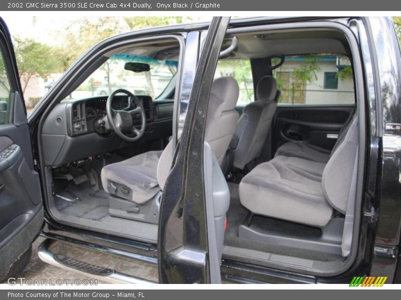 Onyx Black / Graphite 2002 GMC Sierra 3500 SLE Crew Cab 4x4 Dually
