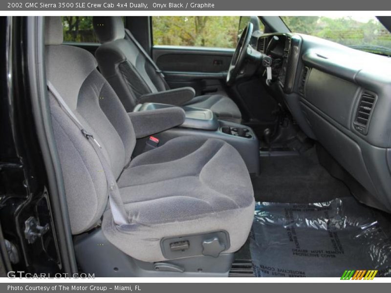 Onyx Black / Graphite 2002 GMC Sierra 3500 SLE Crew Cab 4x4 Dually