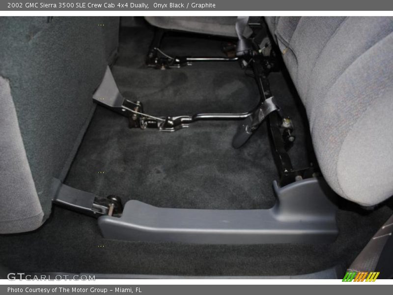 Onyx Black / Graphite 2002 GMC Sierra 3500 SLE Crew Cab 4x4 Dually