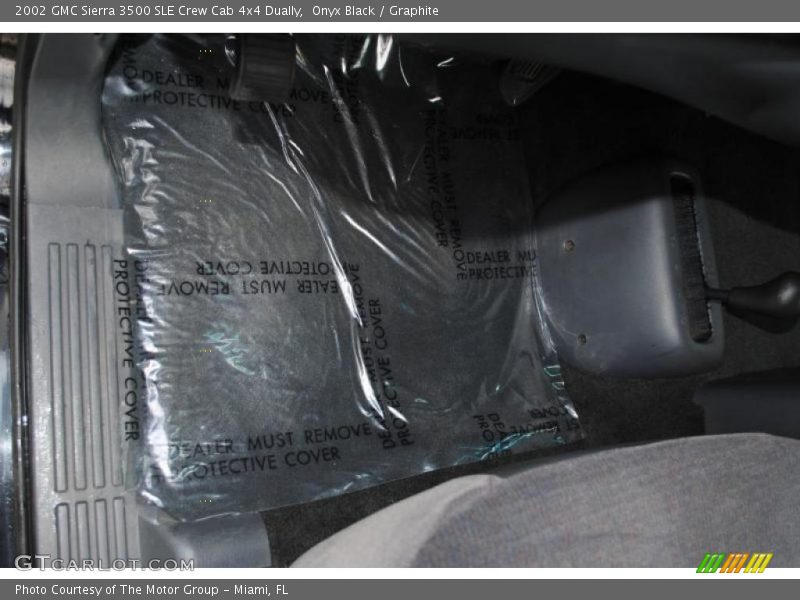 Onyx Black / Graphite 2002 GMC Sierra 3500 SLE Crew Cab 4x4 Dually