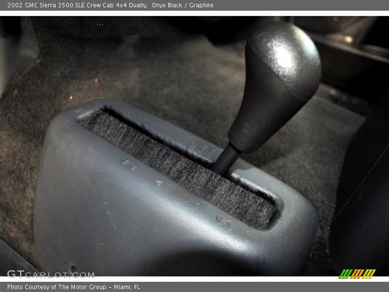 Onyx Black / Graphite 2002 GMC Sierra 3500 SLE Crew Cab 4x4 Dually