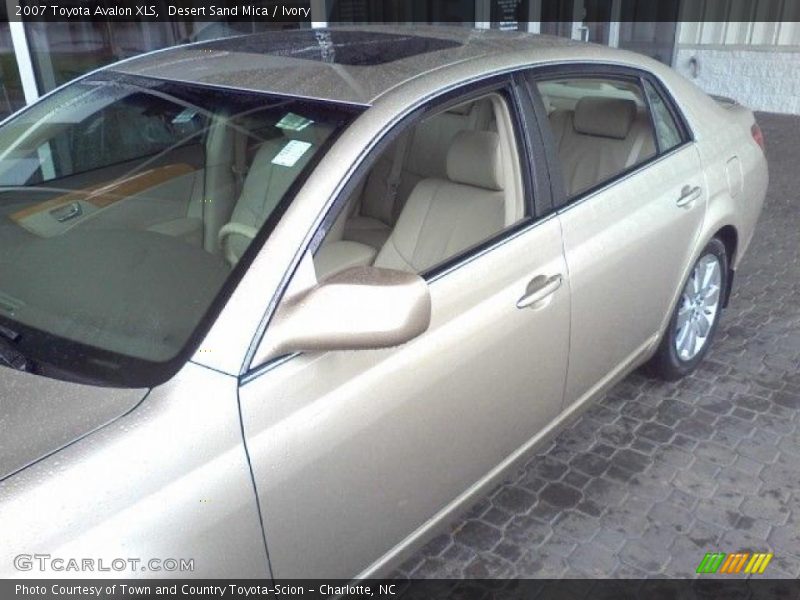Desert Sand Mica / Ivory 2007 Toyota Avalon XLS