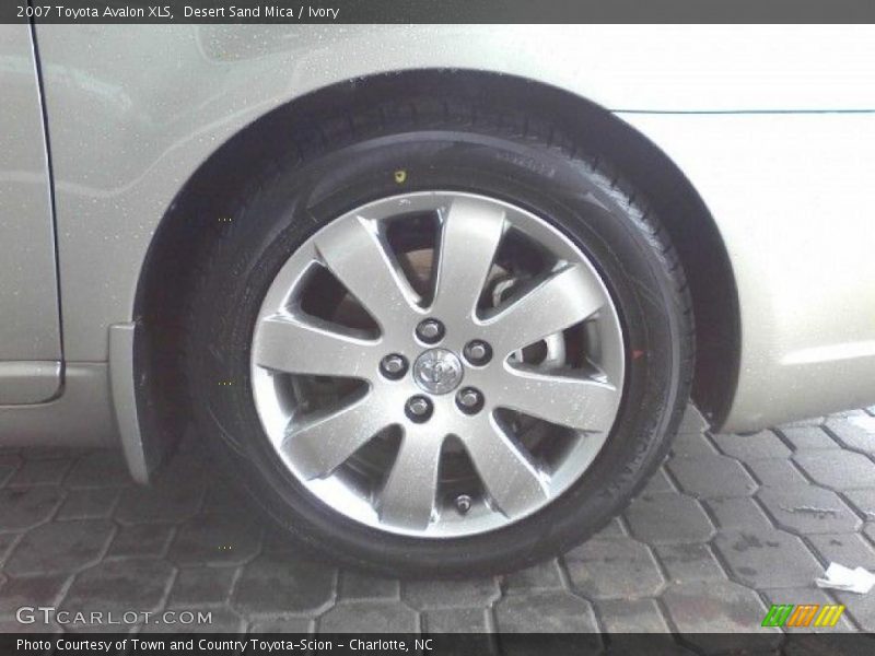 Desert Sand Mica / Ivory 2007 Toyota Avalon XLS