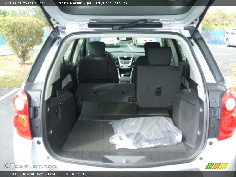 Silver Ice Metallic / Jet Black/Light Titanium 2010 Chevrolet Equinox LS