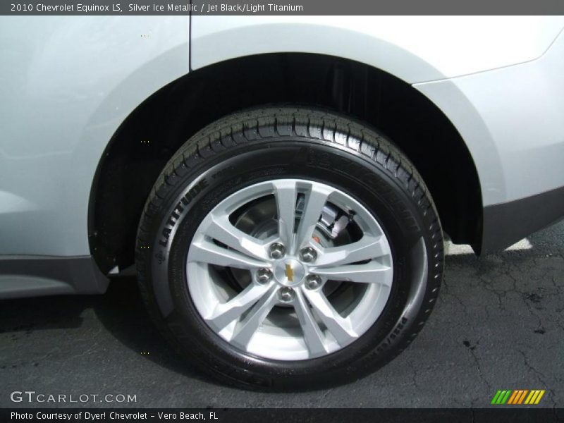 Silver Ice Metallic / Jet Black/Light Titanium 2010 Chevrolet Equinox LS