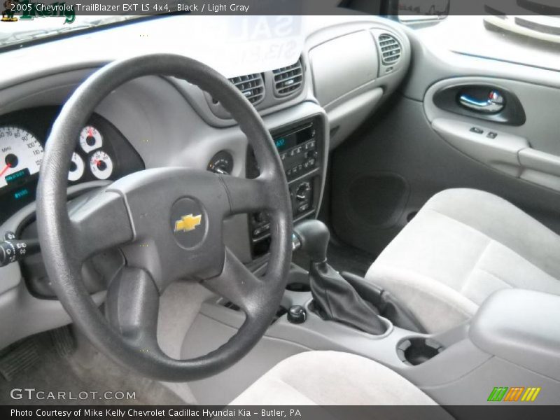 Black / Light Gray 2005 Chevrolet TrailBlazer EXT LS 4x4