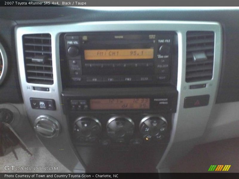 Black / Taupe 2007 Toyota 4Runner SR5 4x4