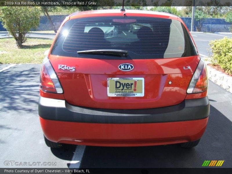 Tropical Red / Gray 2009 Kia Rio Rio5 LX Hatchback