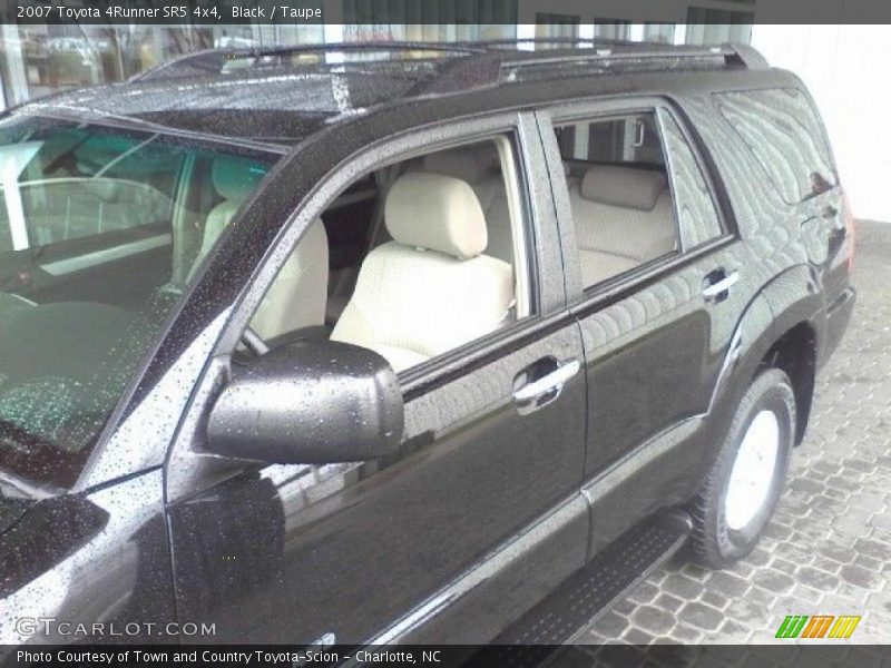 Black / Taupe 2007 Toyota 4Runner SR5 4x4