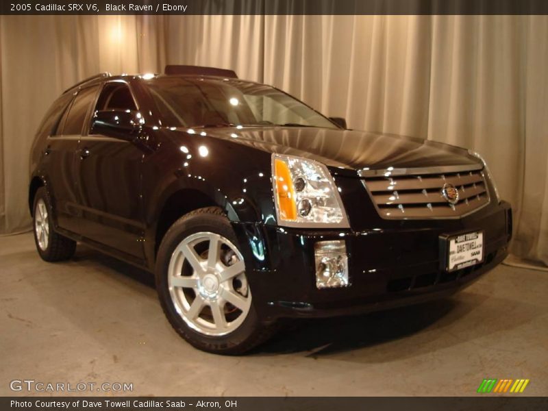 Black Raven / Ebony 2005 Cadillac SRX V6