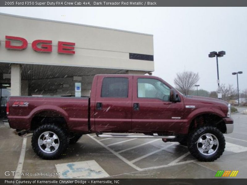 Dark Toreador Red Metallic / Black 2005 Ford F350 Super Duty FX4 Crew Cab 4x4