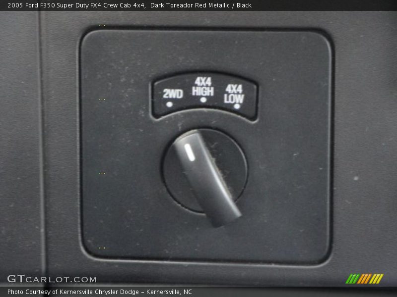 Dark Toreador Red Metallic / Black 2005 Ford F350 Super Duty FX4 Crew Cab 4x4