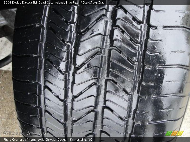 Atlantic Blue Pearl / Dark Slate Gray 2004 Dodge Dakota SLT Quad Cab