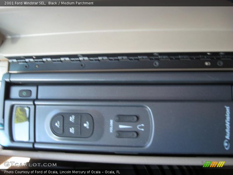 Black / Medium Parchment 2001 Ford Windstar SEL