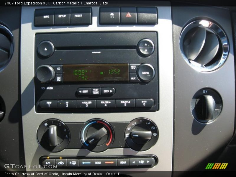 Carbon Metallic / Charcoal Black 2007 Ford Expedition XLT