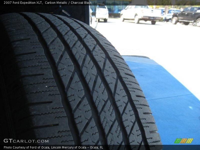 Carbon Metallic / Charcoal Black 2007 Ford Expedition XLT