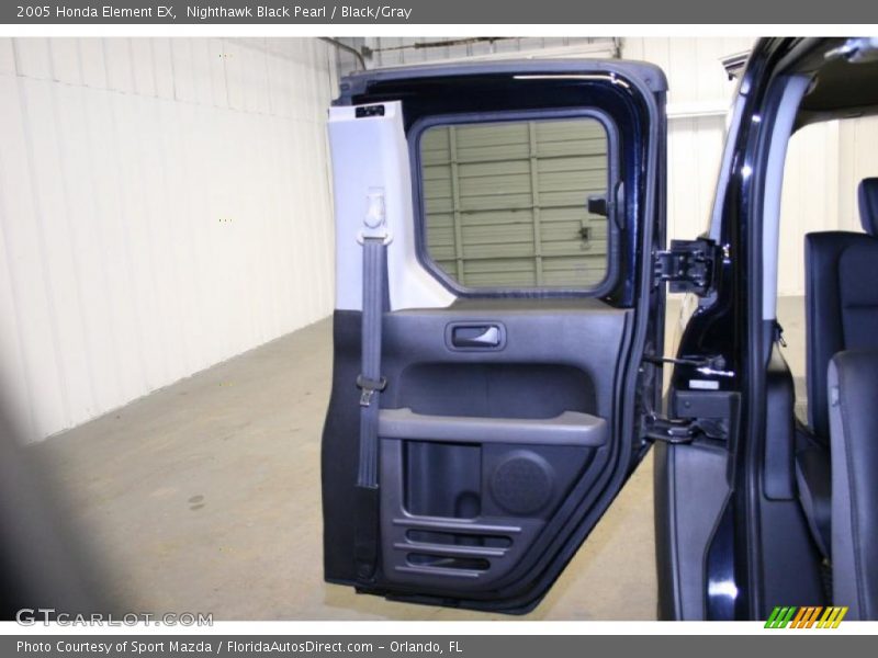 Nighthawk Black Pearl / Black/Gray 2005 Honda Element EX