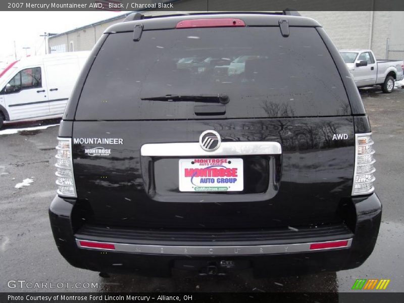 Black / Charcoal Black 2007 Mercury Mountaineer AWD