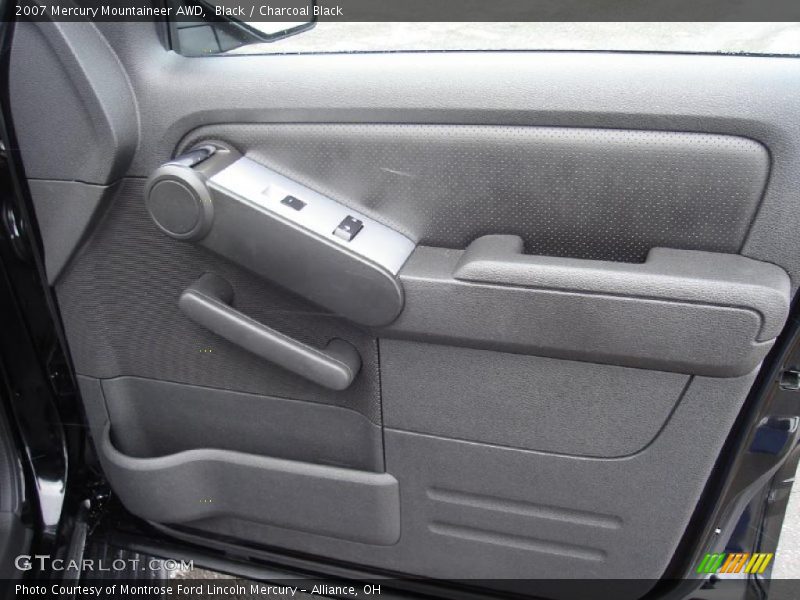Black / Charcoal Black 2007 Mercury Mountaineer AWD