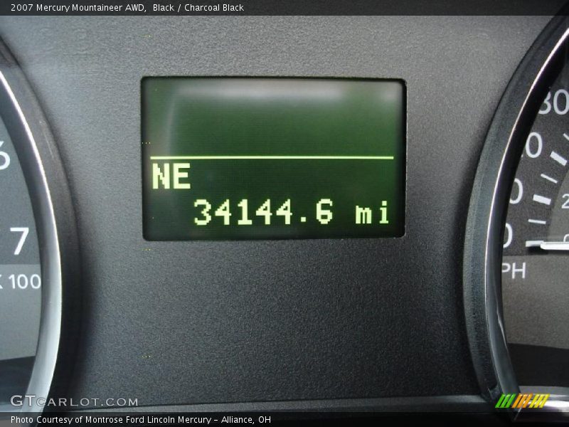 Black / Charcoal Black 2007 Mercury Mountaineer AWD