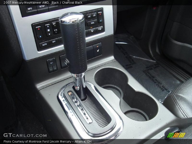 Black / Charcoal Black 2007 Mercury Mountaineer AWD