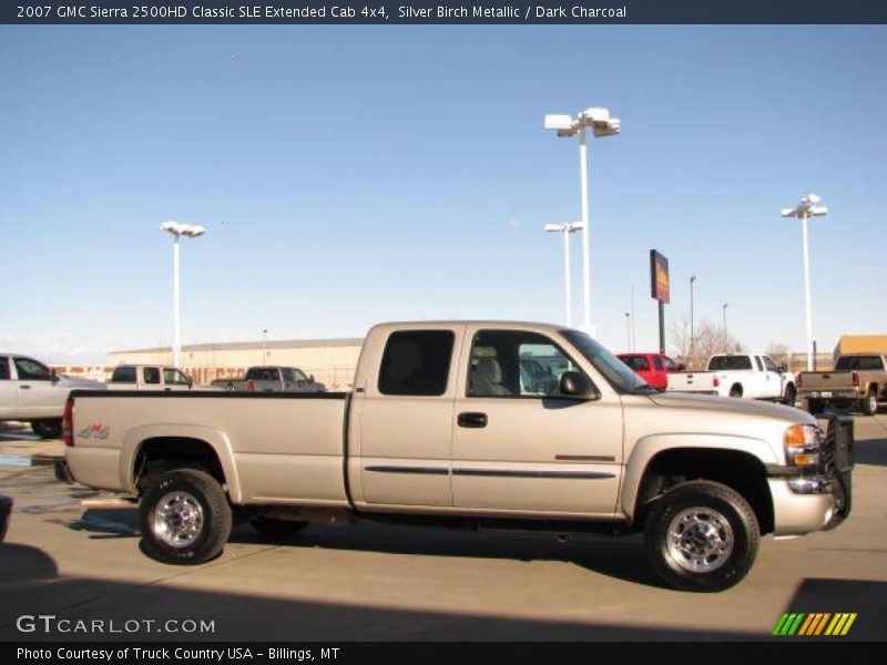 Silver Birch Metallic / Dark Charcoal 2007 GMC Sierra 2500HD Classic SLE Extended Cab 4x4