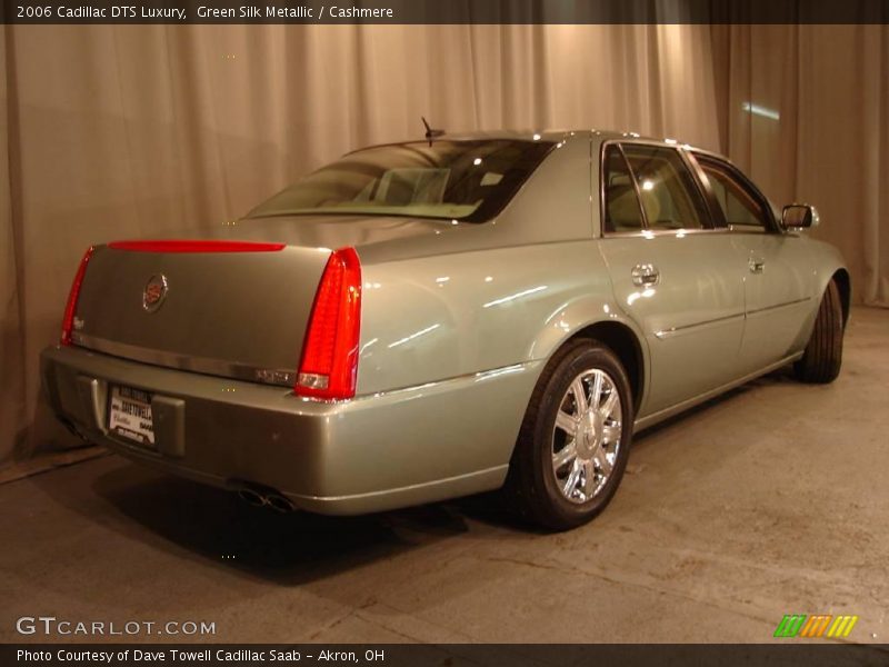 Green Silk Metallic / Cashmere 2006 Cadillac DTS Luxury
