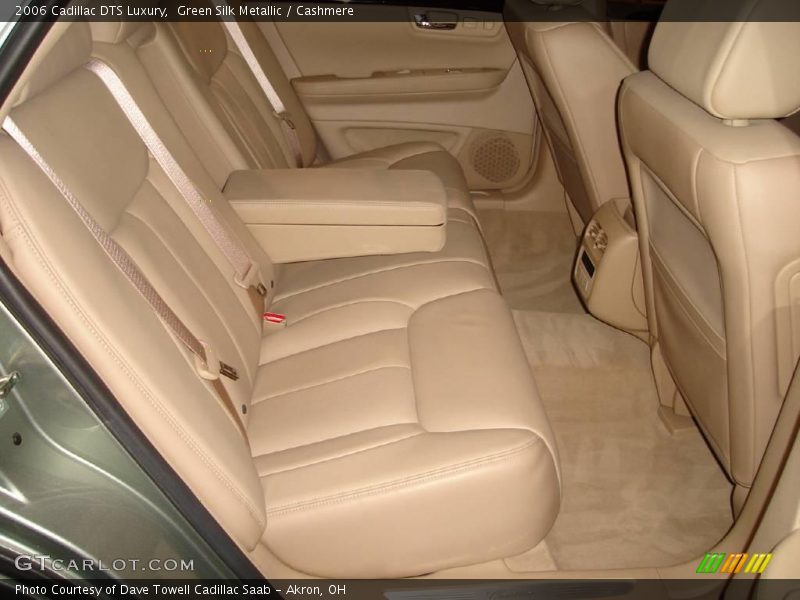 Green Silk Metallic / Cashmere 2006 Cadillac DTS Luxury