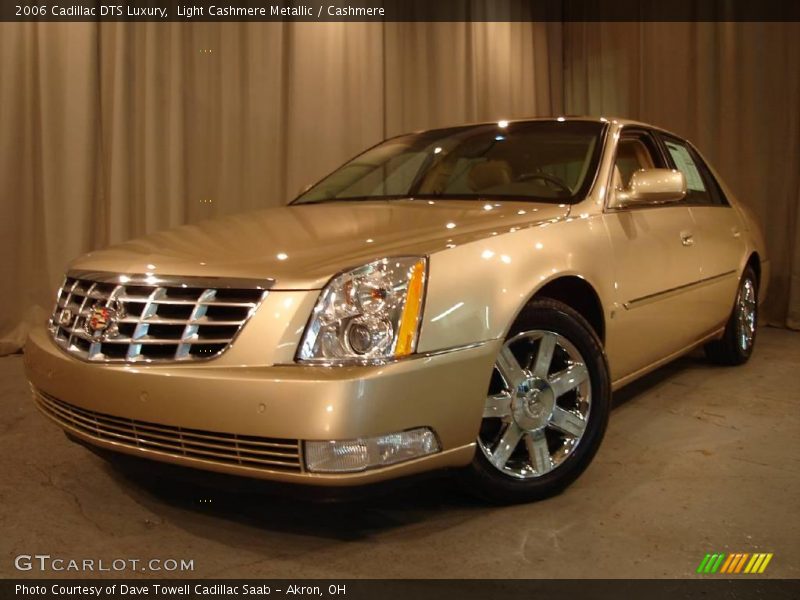 Light Cashmere Metallic / Cashmere 2006 Cadillac DTS Luxury