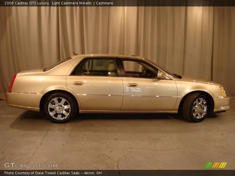 Light Cashmere Metallic / Cashmere 2006 Cadillac DTS Luxury