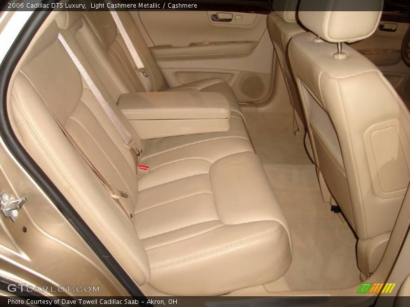 Light Cashmere Metallic / Cashmere 2006 Cadillac DTS Luxury
