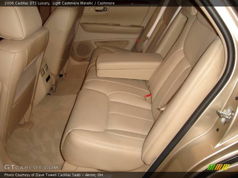 Light Cashmere Metallic / Cashmere 2006 Cadillac DTS Luxury
