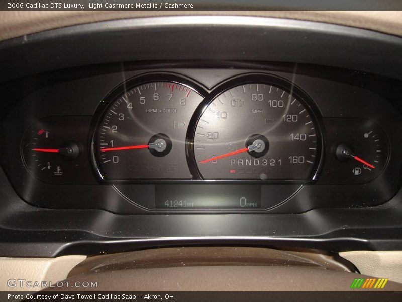 Light Cashmere Metallic / Cashmere 2006 Cadillac DTS Luxury