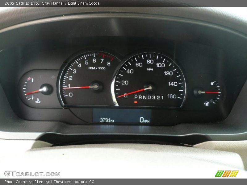 Gray Flannel / Light Linen/Cocoa 2009 Cadillac DTS
