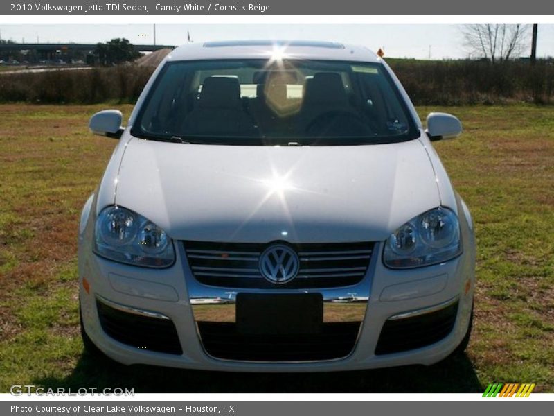 Candy White / Cornsilk Beige 2010 Volkswagen Jetta TDI Sedan