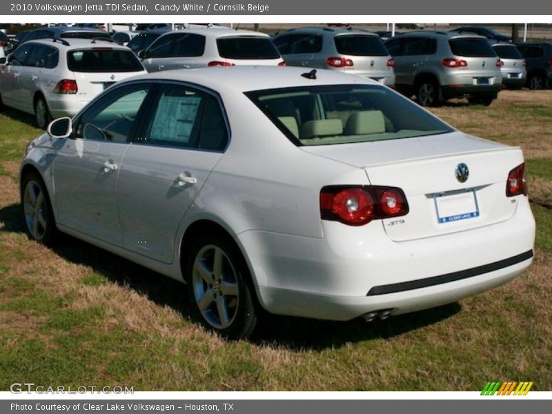 Candy White / Cornsilk Beige 2010 Volkswagen Jetta TDI Sedan